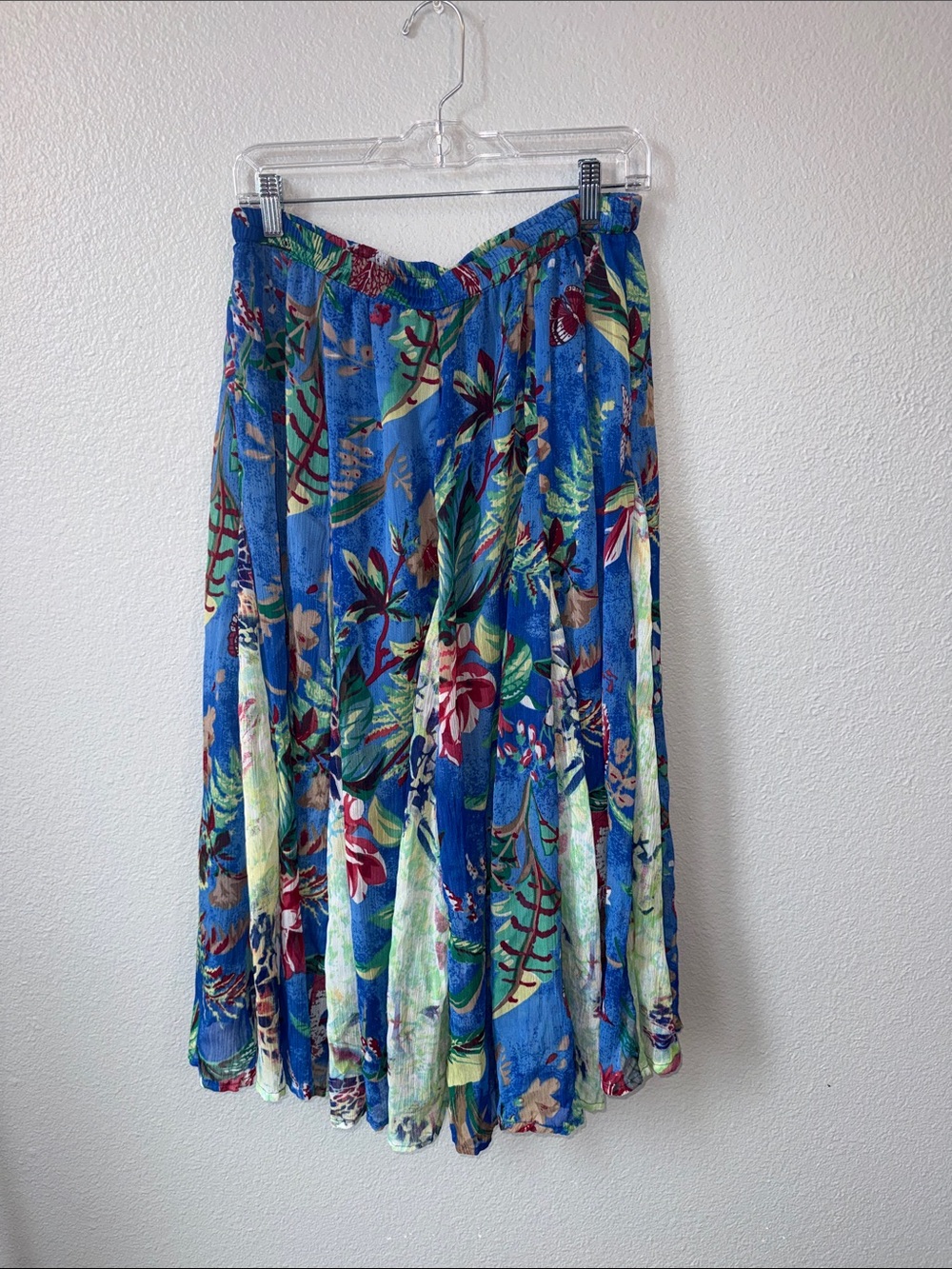 Travelsmith Blue Floral A-Line Maxi Skirt